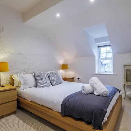 Cunsey, Penthouse * Windermere