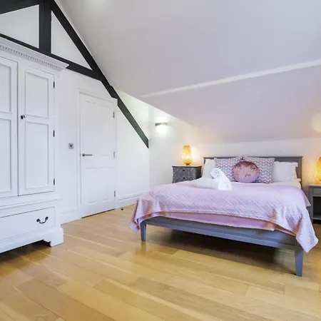 Apartman Cunsey, Penthouse