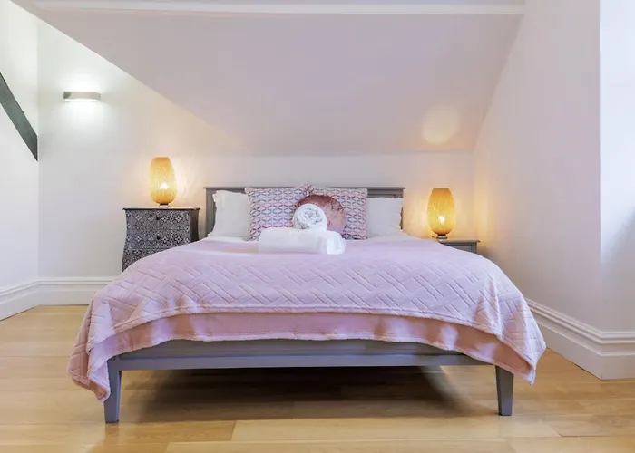 Cunsey, Penthouse شقة